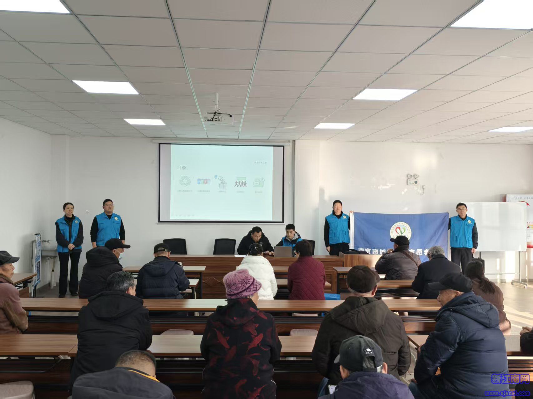 5461f7c2b8b0b546a381ee2c91cc1931